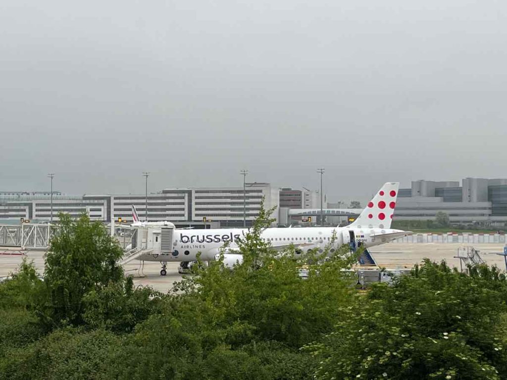 ブリュッセル航空の白と赤の機体