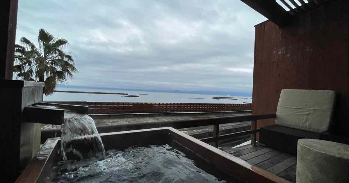 指宿温泉ホテル翔月のかけ流し露天風呂付き客室