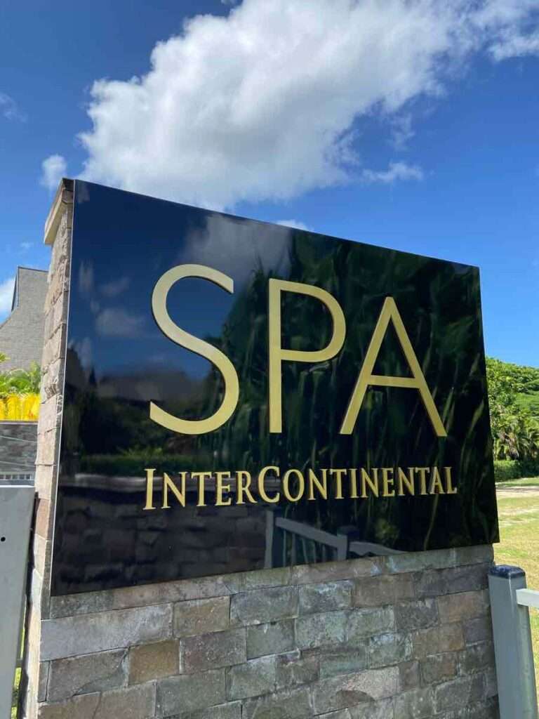 SPA Intercontinentalの看板