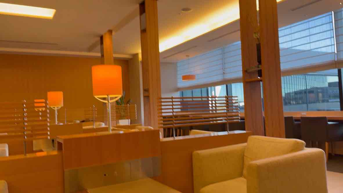 成田空港第2ターミナルにあるチャイナエアラインの空港ラウンジ