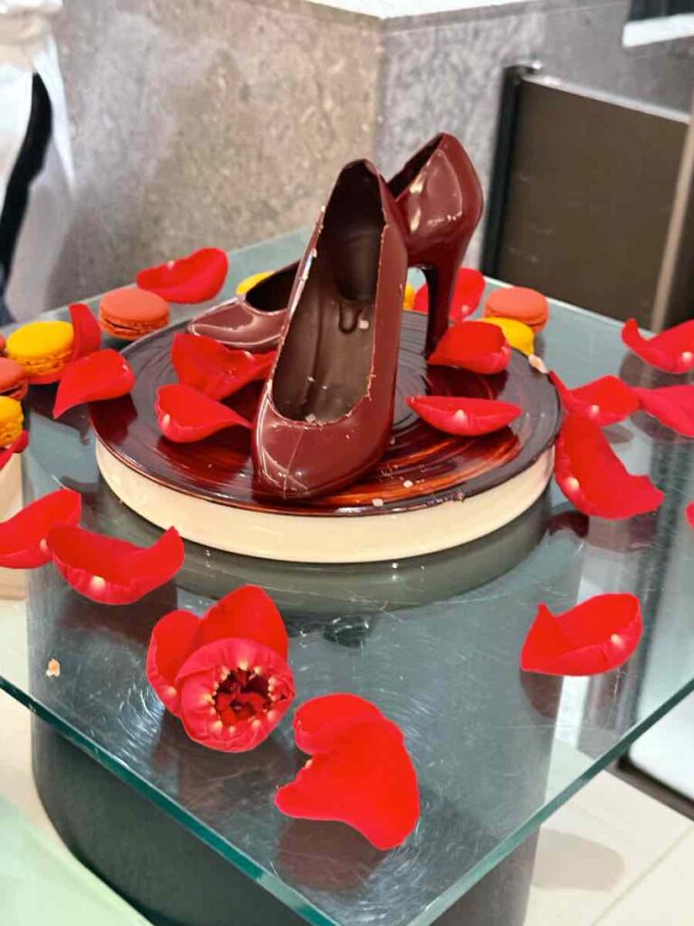 チョコレートで細工されたハイヒール
