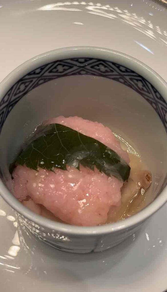 桜餅風のあんかけ 前菜